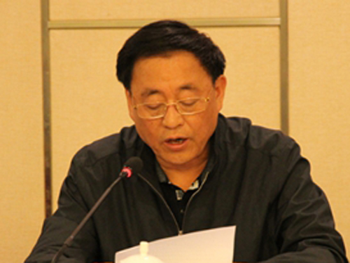 刘东奎会长作大会工作报告